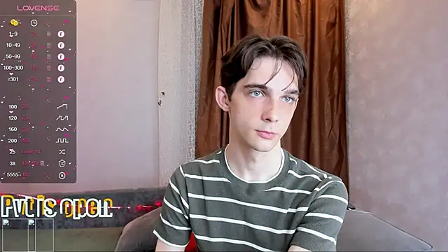 Aaron Boom online show from June 2026 01:19:01 AM