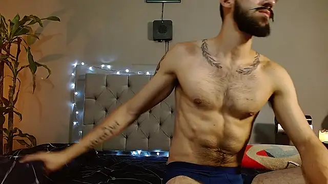 Snapshot of Mr_WhiteCock chatting on January 2025 10:03:01 PM Mr WhiteCock online show from January 2025 10:03:01 PM