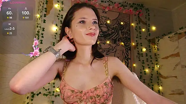 Snapshot of summerhazeee chatting on December 2024 07:38:02 PM summerhazeee online show from December 2024 07:38:02 PM