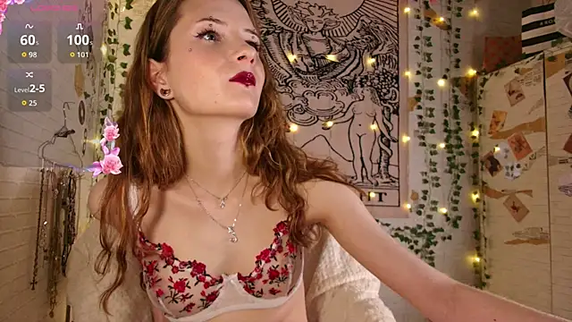 Snapshot of summerhazeee chatting on November 2025 05:23:02 PM summerhazeee online show from November 2025 05:23:02 PM