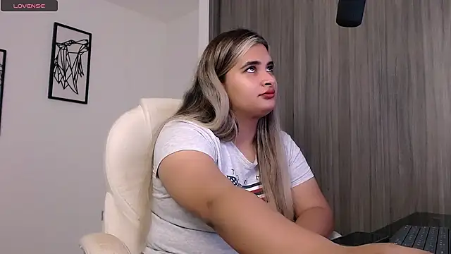 Snapshot of Kathee_zep chatting on February 2025 04:39:02 AM Kathee zep online show from February 2025 04:39:02 AM