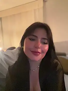 Snapshot of sukhakunis1 chatting on December 2024 06:04:02 PM sukhakunis1 online show from December 2024 06:04:02 PM