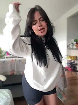 Snapshot of sukhakunis1 chatting on January 2025 06:27:02 PM sukhakunis1 online show from January 2025 06:27:02 PM