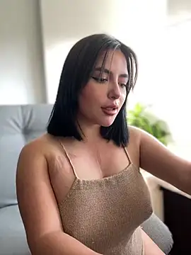 Snapshot of sukhakunis1 chatting on January 2025 08:48:01 PM sukhakunis1 online show from January 2025 08:48:01 PM