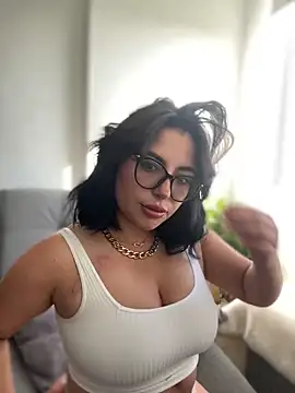 Snapshot of sukhakunis1 chatting on January 2025 09:01:01 PM sukhakunis1 online show from January 2025 09:01:01 PM