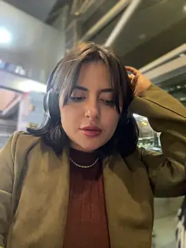 Snapshot of sukhakunis1 chatting on January 2025 03:54:02 AM sukhakunis1 online show from January 2025 03:54:02 AM