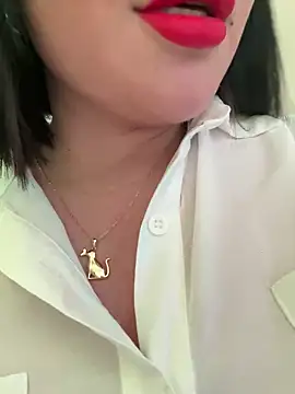 Snapshot of sukhakunis1 chatting on March 2025 12:32:02 PM sukhakunis1 online show from March 2025 12:32:02 PM