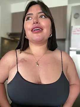 Snapshot of sukhakunis1 chatting on March 2025 06:44:02 PM sukhakunis1 online show from March 2025 06:44:02 PM