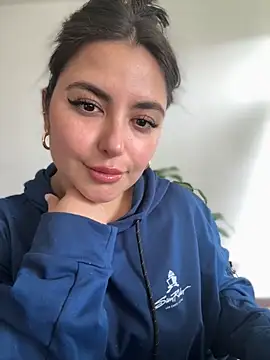 Snapshot of sukhakunis1 chatting on November 2025 03:33:02 PM sukhakunis1 online show from November 2025 03:33:02 PM