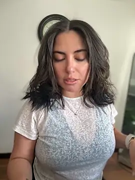 Snapshot of sukhakunis1 chatting on November 2025 03:01:02 PM sukhakunis1 online show from November 2025 03:01:02 PM