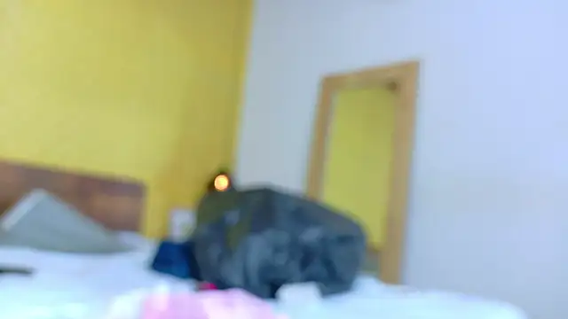 Squirter pussybomb online show from February 2025 10:11:02 AM