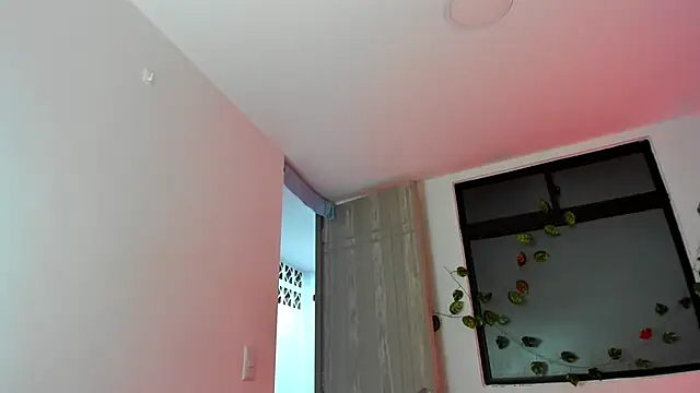 lucianromero online show from March 2025 07:57:01 AM