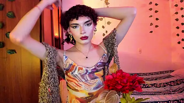 lucianromero online show from December 2025 06:52:01 AM