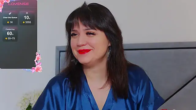 Snapshot of BellaHillss chatting on February 2025 07:58:02 AM BellaHillss online show from February 2025 07:58:02 AM