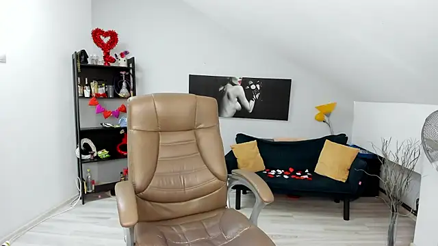 MelissaWiliam online show from February 2025 03:05:01 PM