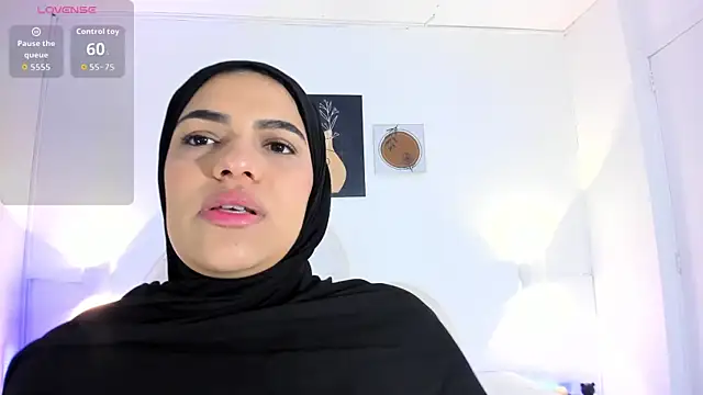 Snapshot of Umarani_ chatting on November 2025 06:31:02 PM Umarani online show from November 2025 06:31:02 PM