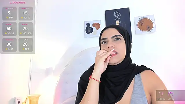 Snapshot of Umarani_ chatting on November 2025 06:30:02 PM Umarani online show from November 2025 06:30:02 PM