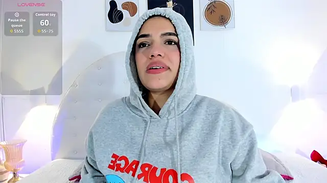 Snapshot of Umarani_ chatting on November 2025 06:32:01 PM Umarani online show from November 2025 06:32:01 PM