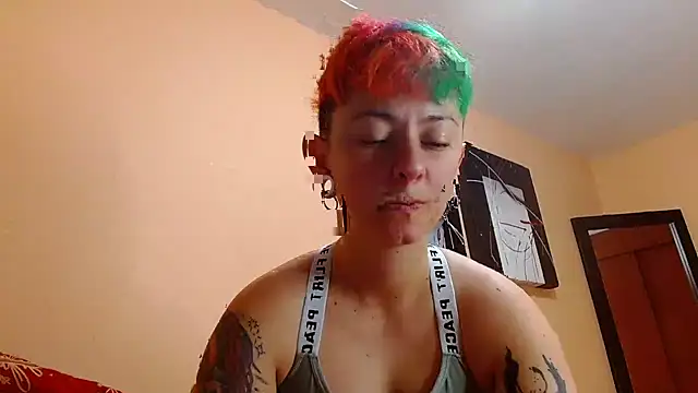 tomboyblue online show from January 2026 02:21:01 PM