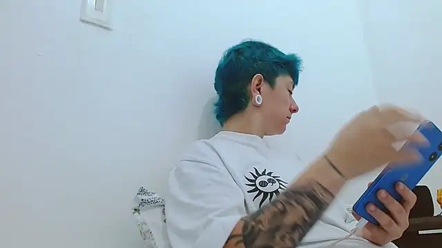 tomboyblue online show from February 2026 08:53:01 PM