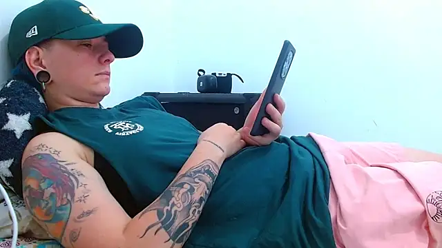 tomboyblue online show from March 2026 09:26:02 PM