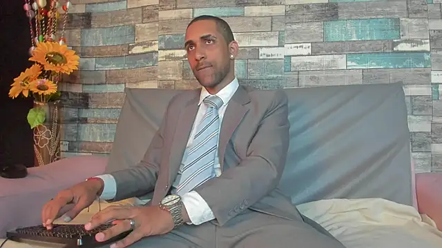 Paolo johnson online show from March 2025 10:49:02 AM