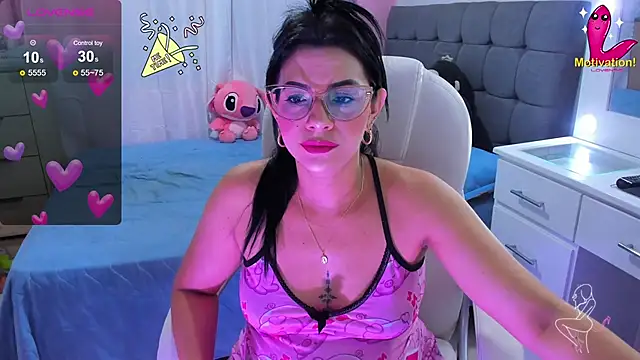 Snapshot of dahian_carter chatting on December 2024 11:55:01 AM dahian carter online show from December 2024 11:55:01 AM