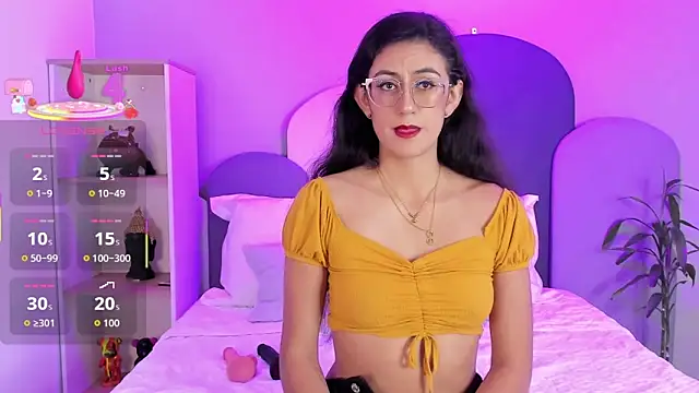 SophieGomez22 online show from December 2025 11:27:02 AM