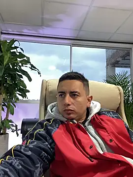 Snapshot of DanielGomez9 chatting on December 2024 10:44:02 PM DanielGomez9 online show from December 2024 10:44:02 PM