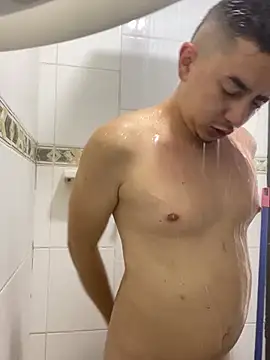 Snapshot of DanielGomez9 chatting on January 2025 12:04:02 PM DanielGomez9 online show from January 2025 12:04:02 PM