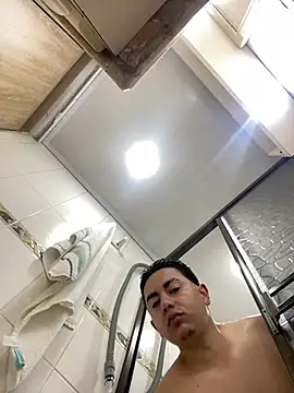 Snapshot of DanielGomez9 chatting on March 2025 12:44:02 PM DanielGomez9 online show from March 2025 12:44:02 PM