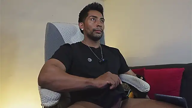 Snapshot of Couple_muscle1 chatting on July 2026 10:45:01 PM Couple muscle1 online show from July 2026 10:45:01 PM