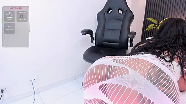 Madiee Rhea online show from February 2026 08:05:02 PM