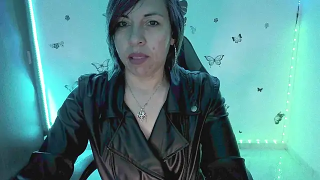 Snapshot of Lady_breaks_hearts chatting on February 2026 09:43:02 AM Lady breaks hearts online show from February 2026 09:43:02 AM