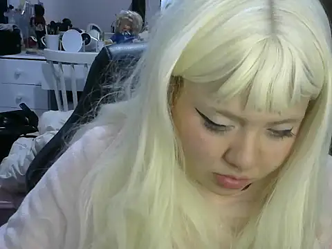Snapshot of RuthBunny chatting on August 2026 02:25:01 AM RuthBunny online show from August 2026 02:25:01 AM