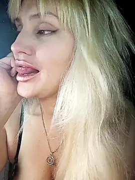 Freya Milf online show from February 2026 02:35:01 PM