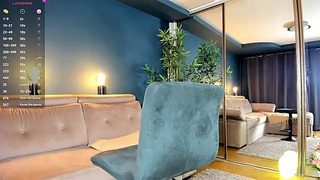 Snapshot of Project-Raven chatting on March 2025 12:27:01 AM Project-Raven online show from March 2025 12:27:01 AM