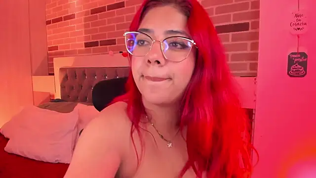 Snapshot of Rousse_Collinss chatting on January 2025 01:33:01 AM Rousse Collinss online show from January 2025 01:33:01 AM