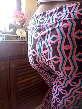 zainabsmile online show from October 2025 09:39:01 AM