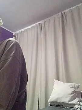 Snapshot of BritneyHudson chatting on November 2025 02:12:02 AM BritneyHudson online show from November 2025 02:12:02 AM