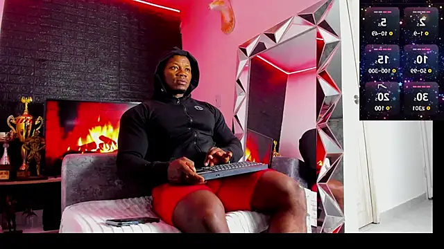 tommike online show from February 2025 01:57:01 AM