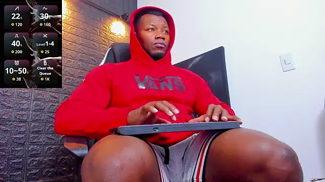 tommike online show from November 2025 02:44:01 AM