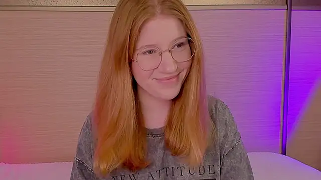 Snapshot of Tori_the_witch chatting on February 2025 06:15:01 AM Tori the witch online show from February 2025 06:15:01 AM