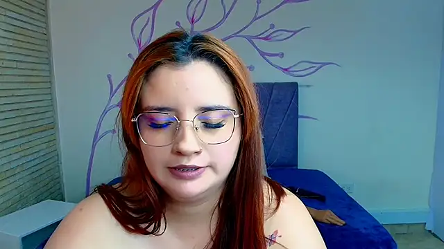 Snapshot of ZaraNolimits_ chatting on January 2025 05:49:01 PM ZaraNolimits online show from January 2025 05:49:01 PM