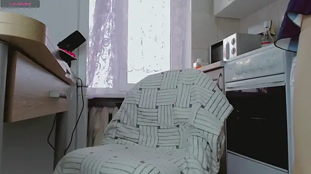 Snapshot of Amina_Barbarian chatting on February 2025 02:32:02 PM Amina Barbarian online show from February 2025 02:32:02 PM