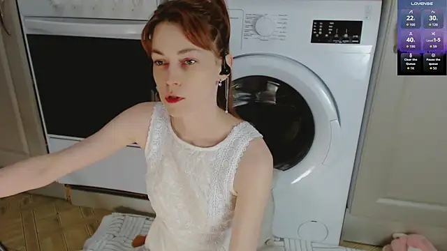 Snapshot of Amina_Barbarian chatting on September 2025 04:43:01 PM Amina Barbarian online show from September 2025 04:43:01 PM