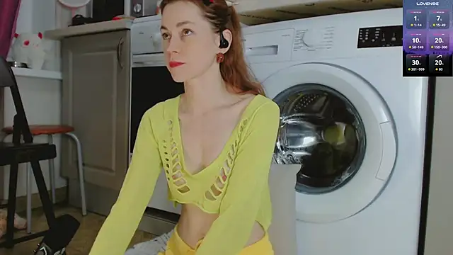 Snapshot of Amina_Barbarian chatting on September 2025 04:56:01 PM Amina Barbarian online show from September 2025 04:56:01 PM