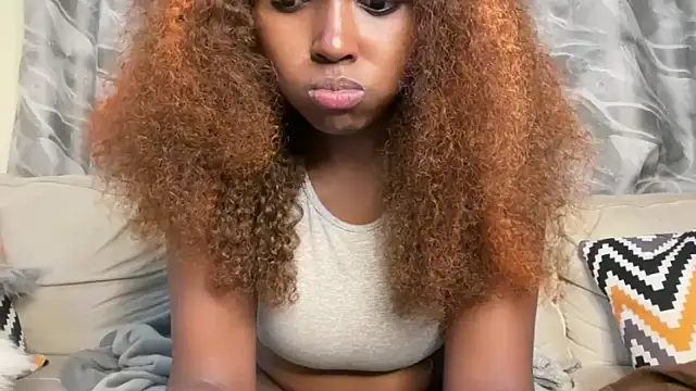 Snapshot of Chocolate_queen2 chatting on April 2026 02:25:01 AM Chocolate queen2 online show from April 2026 02:25:01 AM