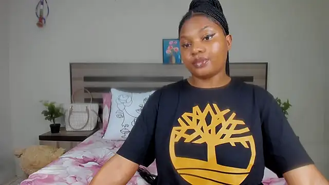 Snapshot of Renee-18 chatting on December 2024 04:20:02 AM Renee-18 online show from December 2024 04:20:02 AM