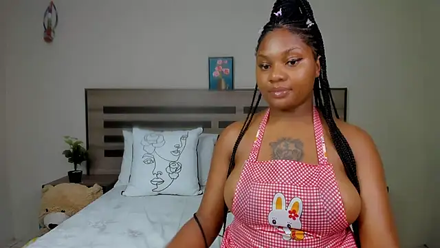 Snapshot of Renee-18 chatting on January 2025 02:39:02 AM Renee-18 online show from January 2025 02:39:02 AM